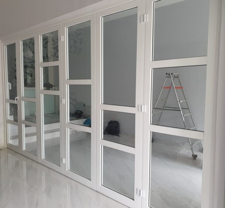 Jendela Upvc Splatinum