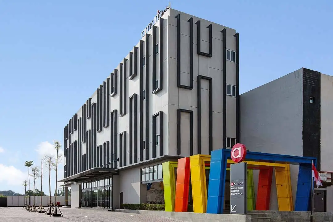 Hotel Amaris Upvc Splatinum